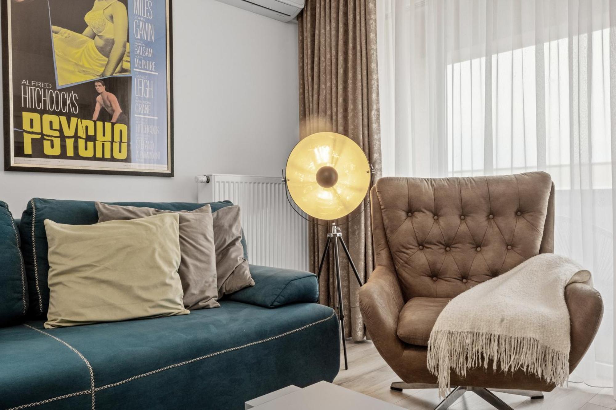 Apartment Artmob Coresi Brasov